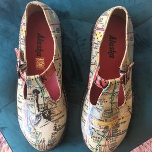 New York themed Mary Jane shoes